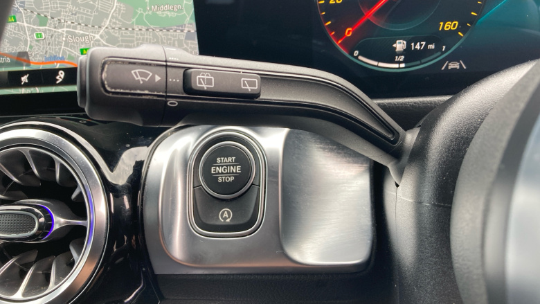 Mercedes-Benz GLB 200 AMG Line Premium 5dr 7G-Tronic Petrol Estate